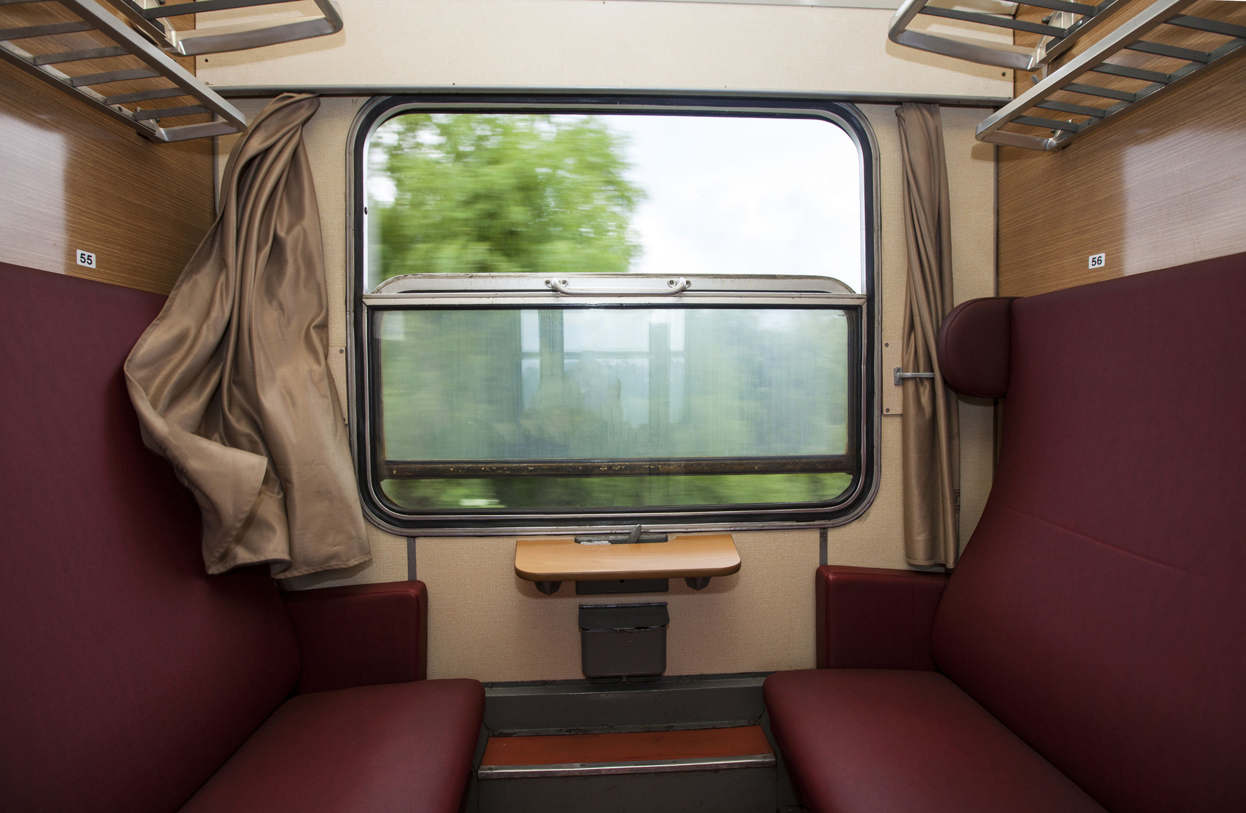Train compartment,Copyright habrda / 123RF Stock Photo