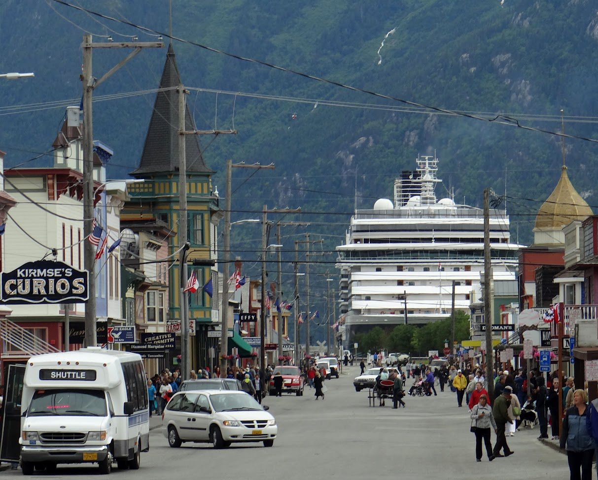 Cruise ship looms at the end of Broadway in Skagway.