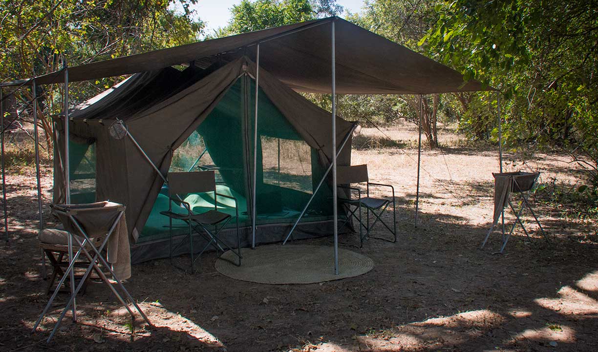 Luangwa Bush Camp Tent, Robin Pope Safaris walking safari