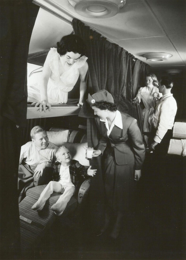 Pan American Airlines: Sleeping berths aboard a Boeing 377 Stratocruiser Clipper ship.