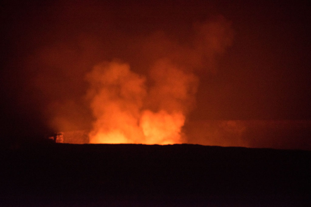 The glow from Kilauea photographed with 300mm lens from Volcano House.